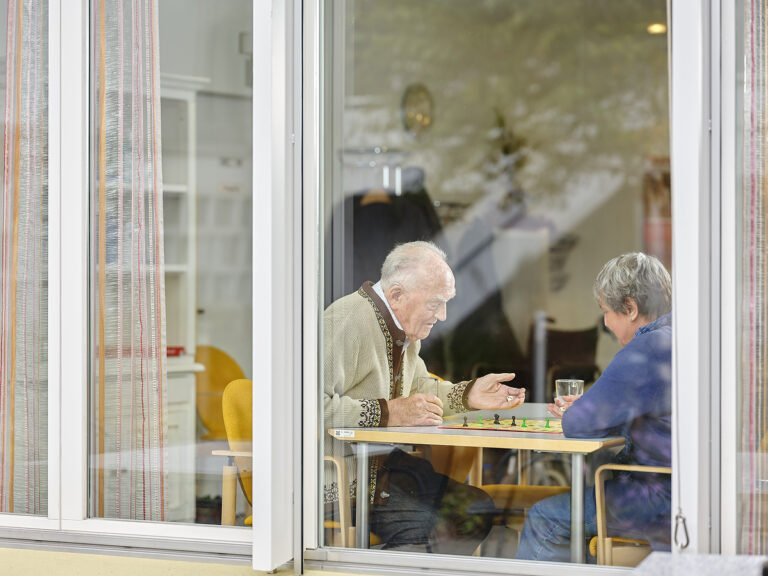 Begleitung im Altersheim